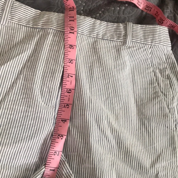 J Crew high waisted shorts - Picture 2 of 7